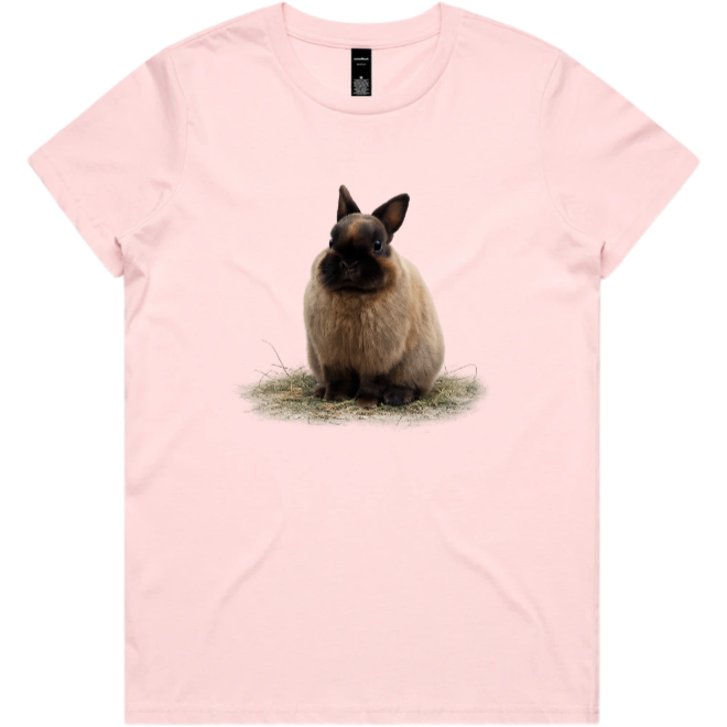 Rabbit Graphic T-Shirt – Wombat Signature | Cotton Tail Retreat