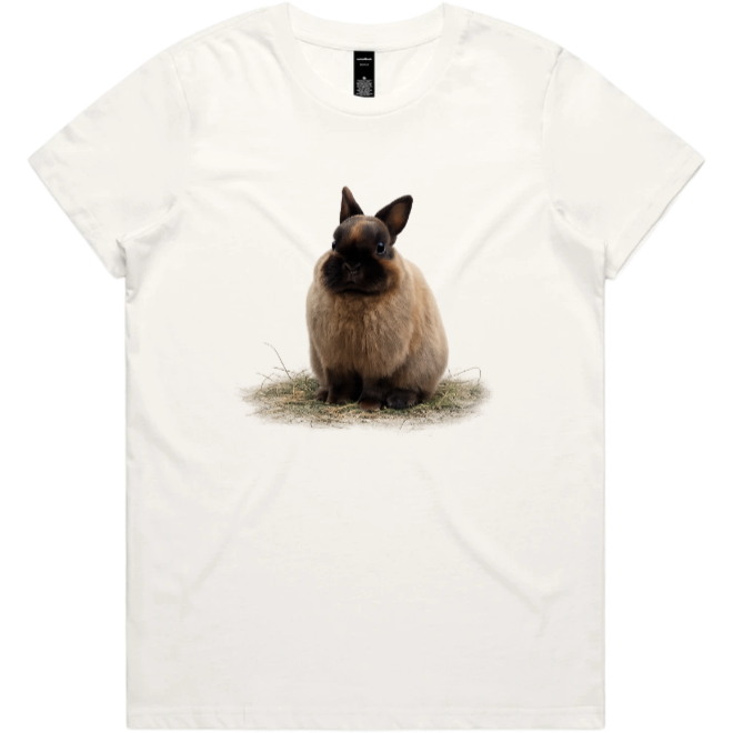 Rabbit Graphic T-Shirt – Wombat Signature | Cotton Tail Retreat